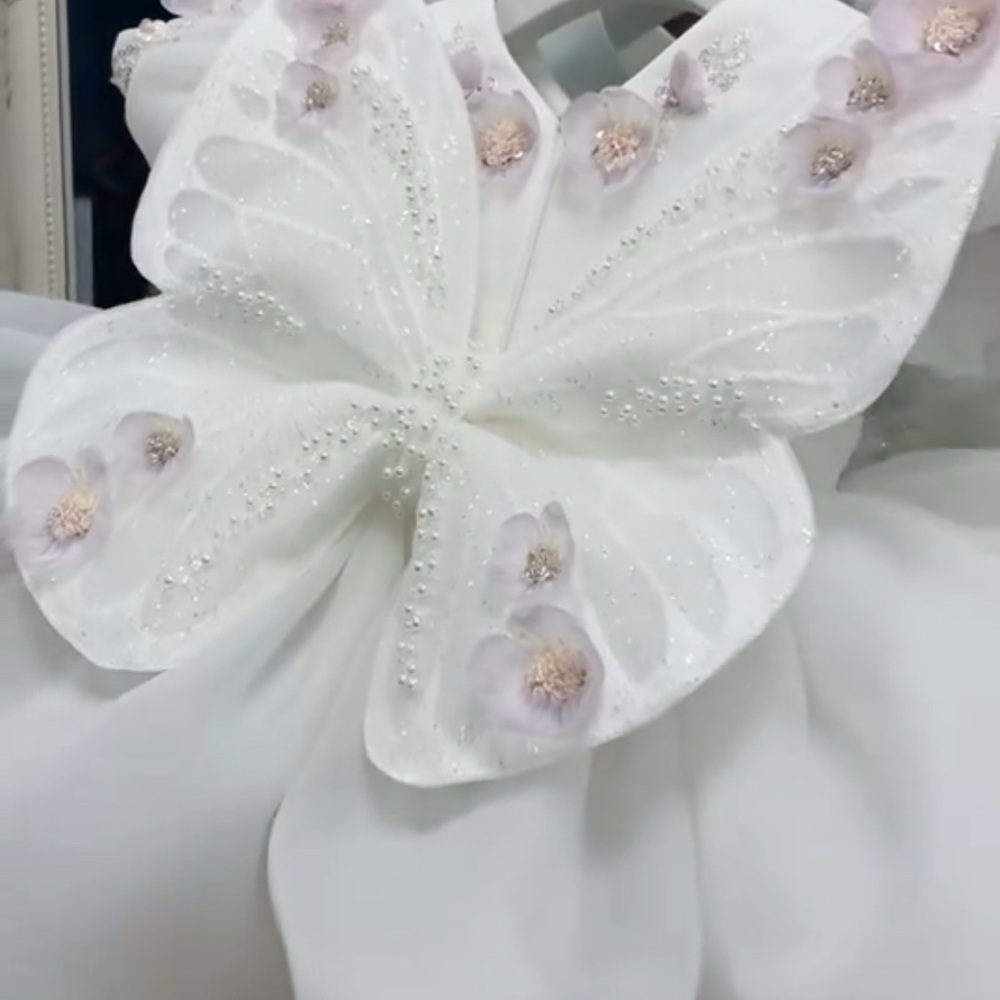 Elegant White Butterfly Kids Formal Dress